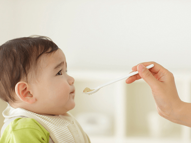 離乳食のすすめ方 食べる ほほえみクラブ 育児応援サイト