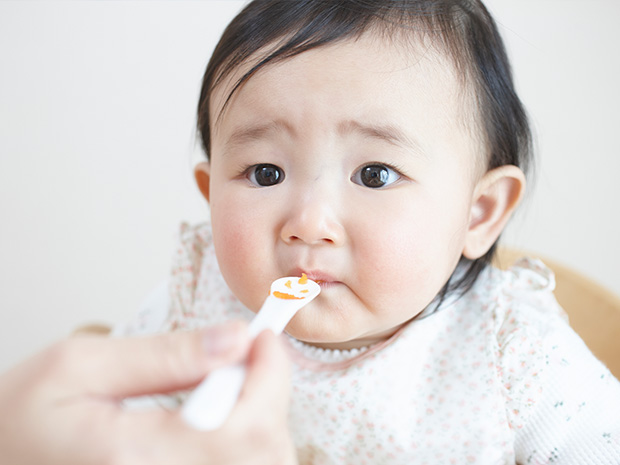 離乳食をうけつけない