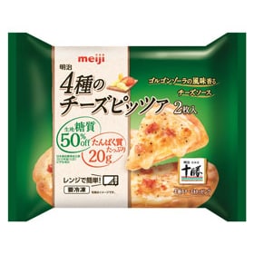写真：明治4種のチーズピッツァ2枚入の商品パッケージ