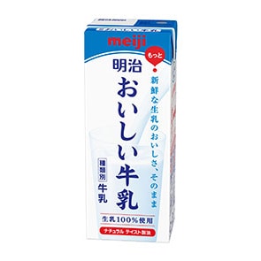 写真：明治おいしい牛乳200mlの商品パッケージ