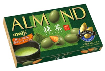 写真：「アーモンドチョコレート抹茶」の商品パッケージ