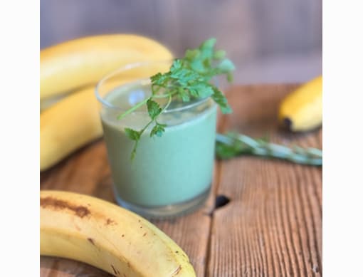画像:「B . GREEN BANANA SMOOTHIE (カカオバナナ酢ムージー)」商品イメージ