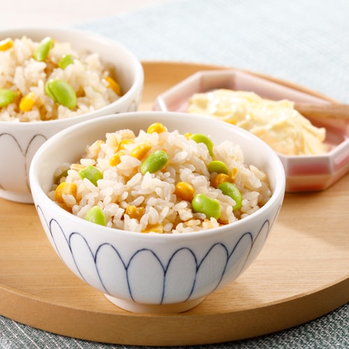 夏野菜の簡単炊き込みご飯 明治スプレッタブル バターのやさしいコク 株式会社 明治 Meiji Co Ltd