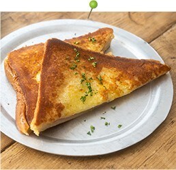 ガーリックホットサンド