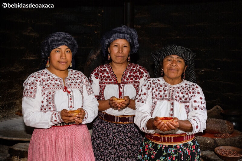 tepache-con-espuma-roja-1_03.jpg