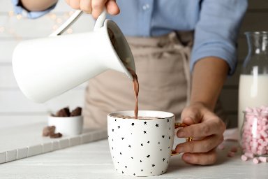 失敗しないホットチョコレートの作り方｜簡単なのに本格的なレシピを紹介！
