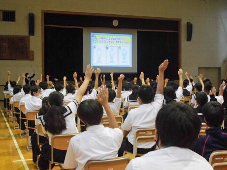 江東区立第四砂町中学校 出前授業 写真2