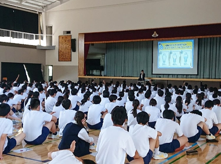 川崎市立橘中学校 出前授業 写真1