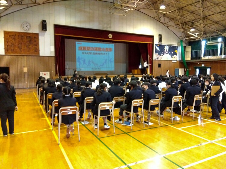 多摩市立東愛宕中学校 出前授業 写真1