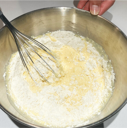 つくり方で変わる!?ふわふわホットケーキを作ろう！ STEP1 写真