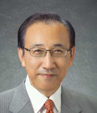 監修 齋藤 忠夫 近影