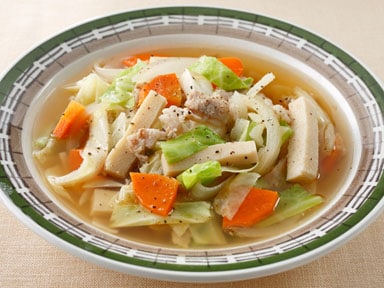 高野豆腐とたっぷり野菜の田舎風スープ