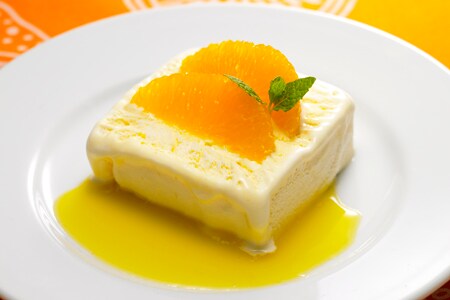 セミフレッドのオレンジソースかけ 明治の食育 おすすめレシピ 明治の食育 株式会社 明治 Meiji Co Ltd