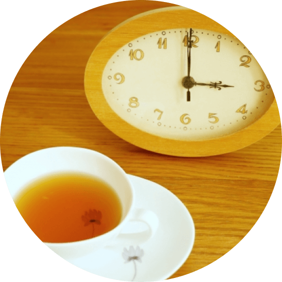 3時にお茶を出している画像
