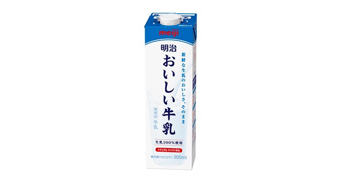 写真：明治おいしい牛乳の商品パッケージ