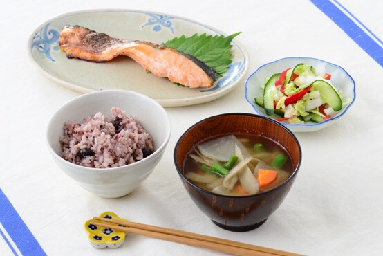 Japanese-style gut-friendly breakfast menu