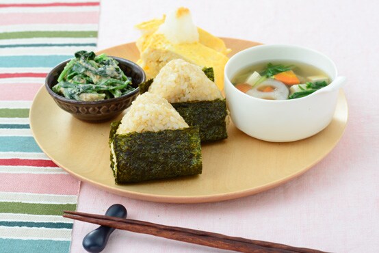 Single-platter Japanese-style gut-friendly breakfast menu