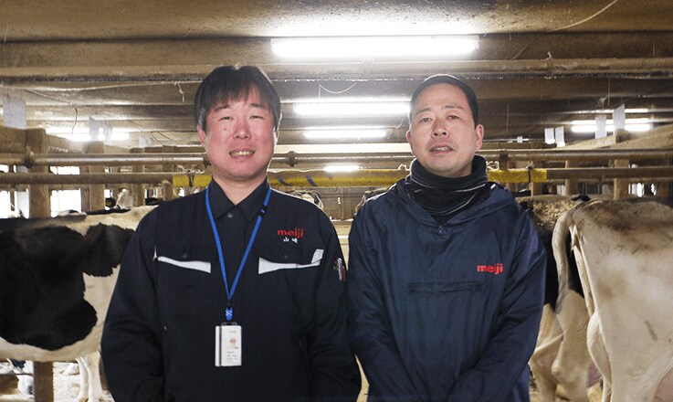 写真:堺酪農団地酪農家の集合写真