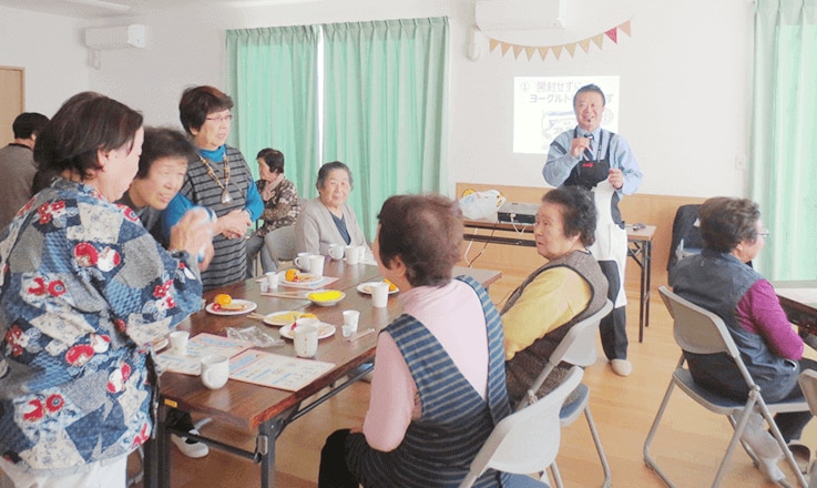 写真:宮城県南三陸町志津川東(西)復興住宅集会所「健活セミナー」の様子